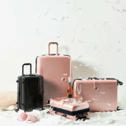 IT Luggage Helixian - 3pc Set (Metallic Rose Gold) -IT Luggage Sales Shop 10 952eb2fd 9cf2 4f34 a96f 4183619149f7