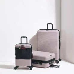 Attuned - Cabin (Pale Mauve) -IT Luggage Sales Shop 2 48554120 e1c6 42c4 b5e4 71c319cf1e1b