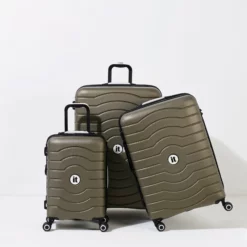 Intervolve - Cabin (Dark Olive) -IT Luggage Sales Shop 2 555bcb50 dad7 489d 81cb 49d72ab09b9f