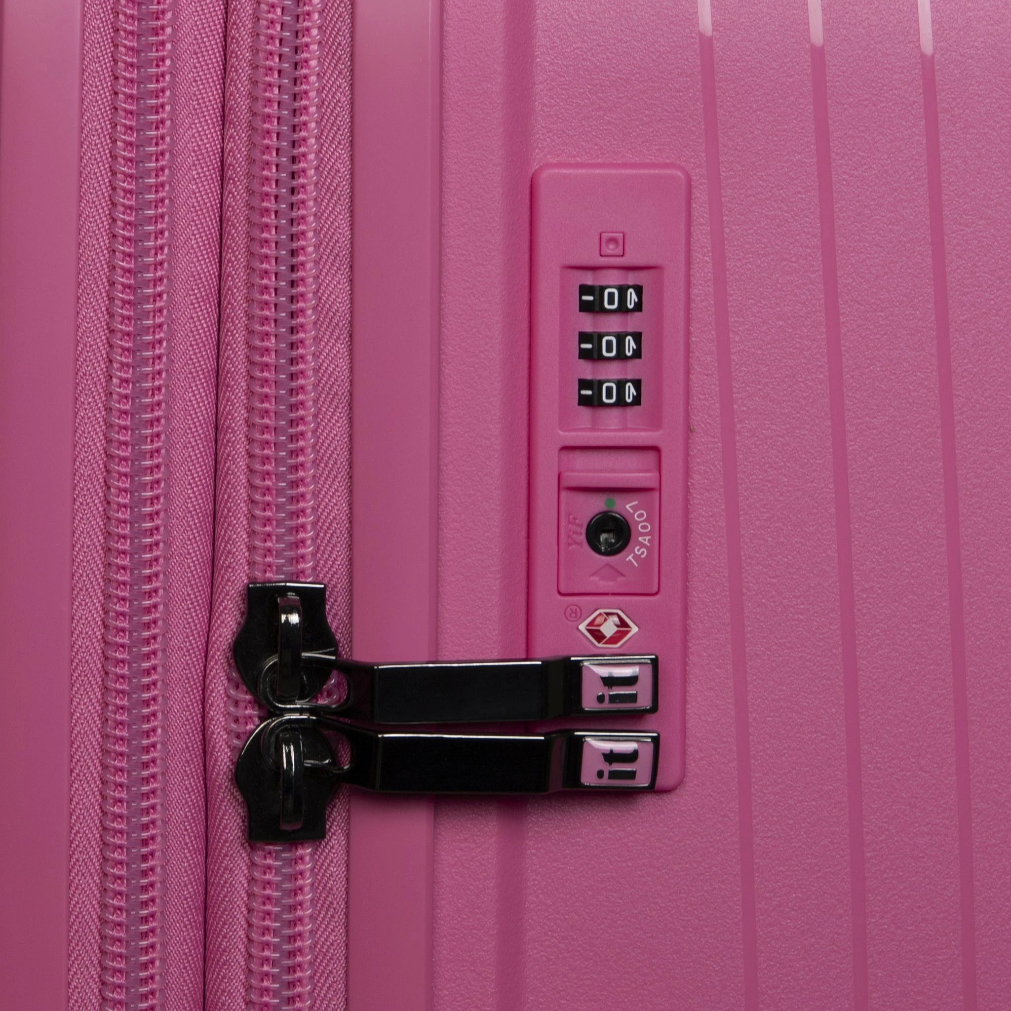 IT Luggage Spontaneous - Medium Plus (Azalea Pink) 6 IT Luggage Spontaneous - Medium Plus (Azalea Pink) - Image 6