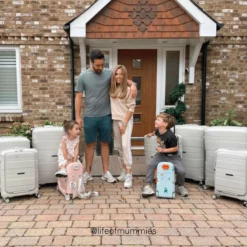 IT Luggage Momentous - 4-Piece Set (Pumice Stone) -IT Luggage Sales Shop 6 ddaf0dea 080b 4b27 bc38 ea7dcf523bd0