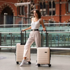 Legion - Cabin (Oxford Tan) -IT Luggage Sales Shop Legion 2pc