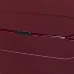 IT Luggage Momentous - 3-Piece Set (German Red) -IT Luggage Sales Shop Momentous Red Close up