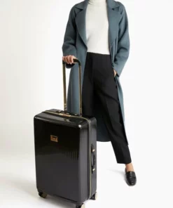 Dune London Olive 67cm Medium Suitcase 32 Dune London Olive 67cm Medium Suitcase -IT Luggage Sales Shop OLIVEMEDIUM 2076511100001039 Model