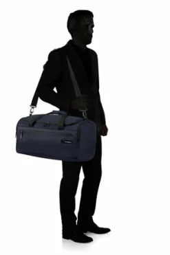 Samsonite Roader Duffle Bag -IT Luggage Sales Shop db6 3cc1efda 20e7 4f0c 913a befd366bc285