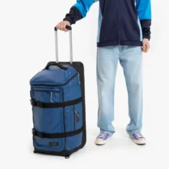 Eastpak Perce 2-Wheel Medium Holdall 11 Eastpak Perce 2-Wheel Medium Holdall -IT Luggage Sales Shop m4 2483ab6d 60bb 4668 9f9c d97c1c2280e8
