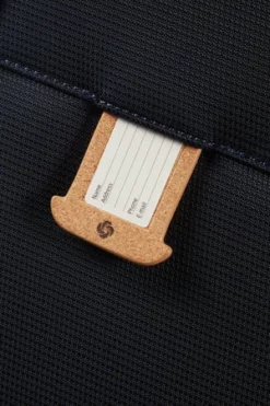 Samsonite Spark SNG Eco 67cm Medium Expandable 4-Wheel Suitcase -IT Luggage Sales Shop med3 3c6c71e9 591d 4b1d af17 bdf32b656107